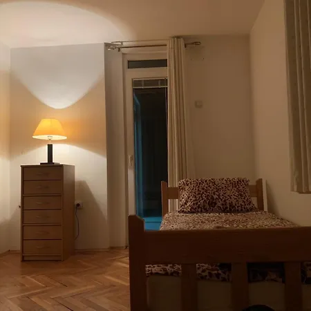 Lux 1 Bajina Basta