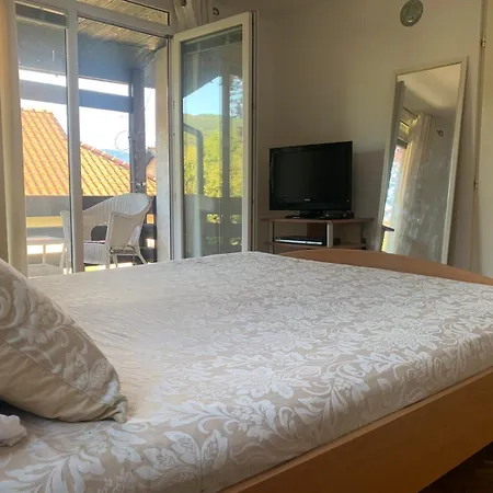 Dom wakacyjny Lux 1 *